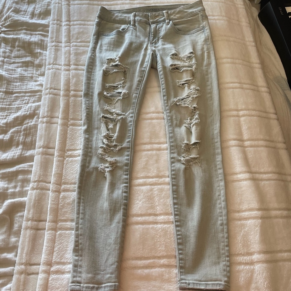 American Eagle Jeans with holes